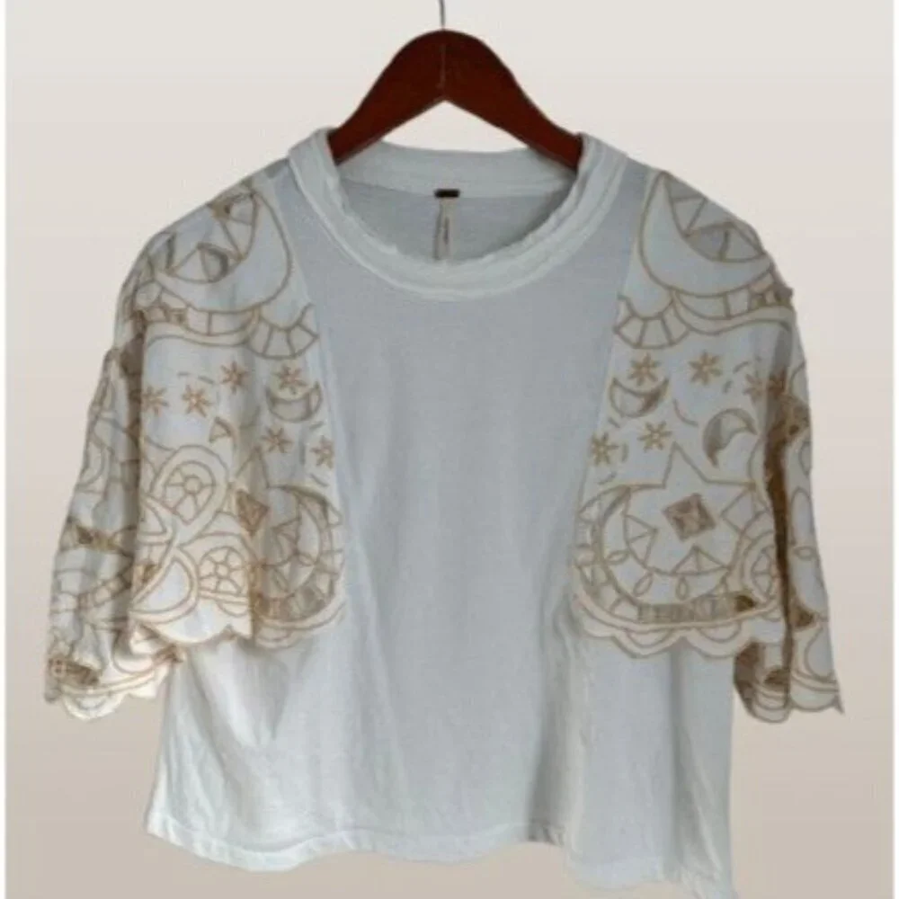 Free People Angel Embroidered Flutter Sleeve Cotton T-Shirt White - XS - Picture 3 of 12